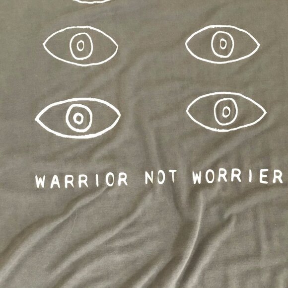LIFE CLOTHING CO Women Hooded Graphic Tee Warrior Not Worrier Eye Modal Top S - Picture 6 of 8
